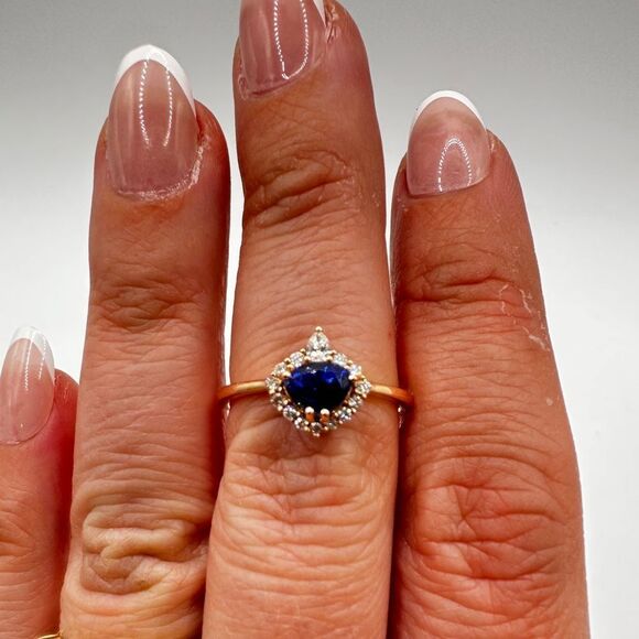 NWT .96ct Ceylon Sapphire and .19ct natural diamond accent ring in 14k YG! - Picture 9 of 16